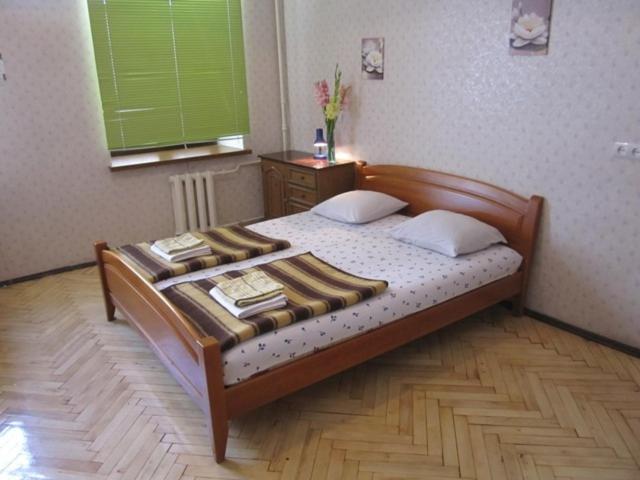 Yaroslav Hostel Kijów Zewnętrze zdjęcie